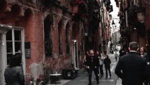 ein erfahrener gärtner zeigt dir, wie du deinen garten einfach und kostengünstig für unter 100 euro neu gestalten kannst – praktische tipps und kreative ideen inklusive.